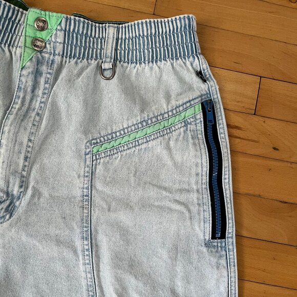 Vintage Levi's Black Tab Sport Jeans Shorts - Picture 4 of 14